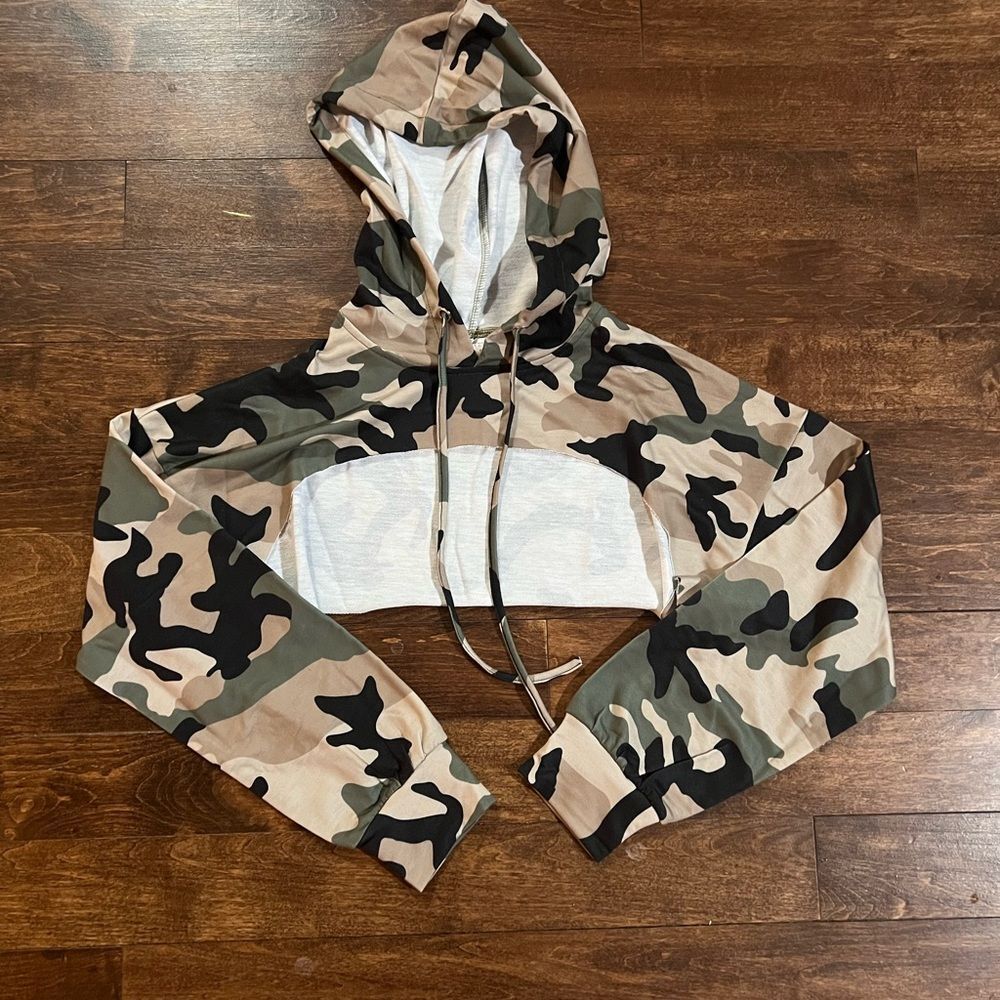 Cropped Hoodie